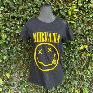 Nirvana tee
